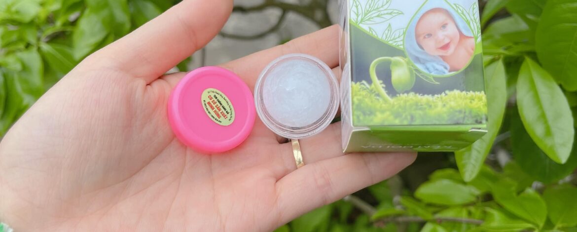 Kem bôi da Minh Hùng mở nắp dùng được bao lâu?